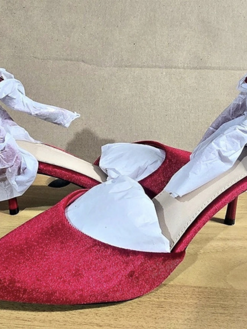 Coutgo Red Kitten Velvet Pointed Toe Stiletto Pumps with Back Bow US 9
